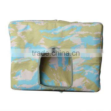 Fashional pet cushion with a hold