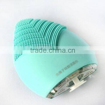 Face Treatment Facial Cleaning Brush Wireless Charge Cold Spar photo-6