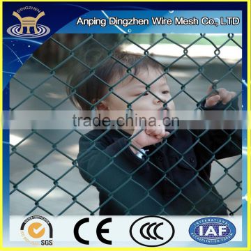 Durable and safety game fence for child playing, fine chain link mesh game fence