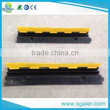 Sgaier 2 Channel Rubber Base Pvc Flap Cable Protector Ramp With 45degree Corner photo-6
