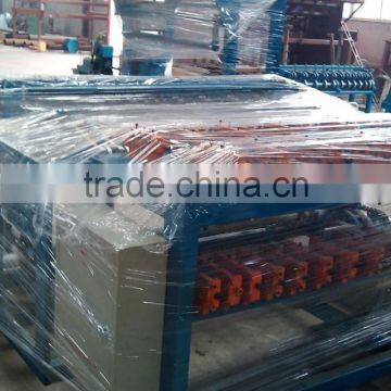 Hebei HTK Export Automatic Farm Guard Field Fence Machine photo-2