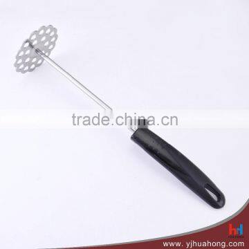 China supplier vegetable masher,potato ricers with PP handle