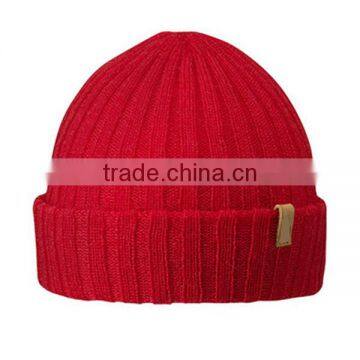 Top quality factory direct sell solid red knitting type wool hat