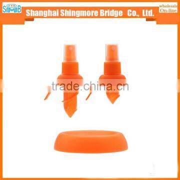 Environmental Protection Clean With High Quality Plastic Lemon Squeezer photo-3