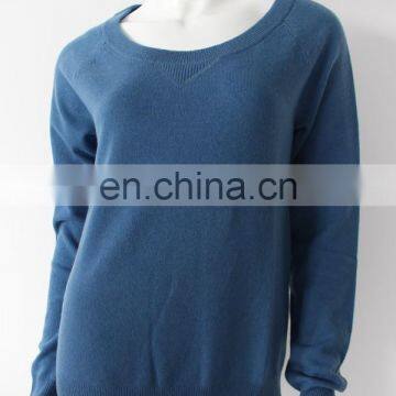 OEM servic customized Size wholesale price 2017 winter Luxury women's cashmere sweater