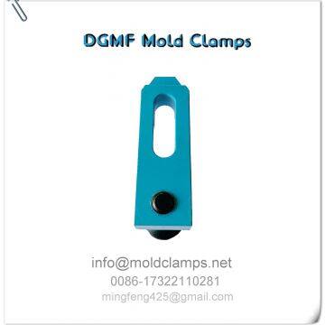 Mold toe clamps