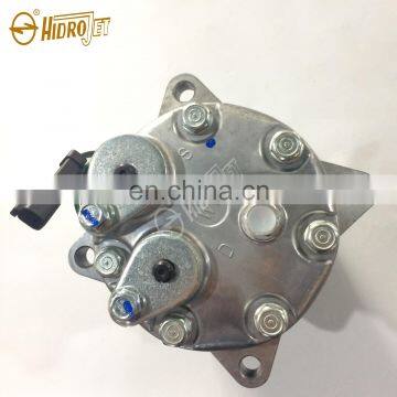 24V High Quality Air Conditioning Compressor 15082742 0065306332 SD7H15 for EC210B SD7H15 R134A