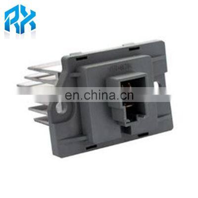 TRANSISTOR HEATER BLOWER ELECTRIC PARTS 97179-3K000 97235-3K100 For HYUNDAi SANTAFE 2006