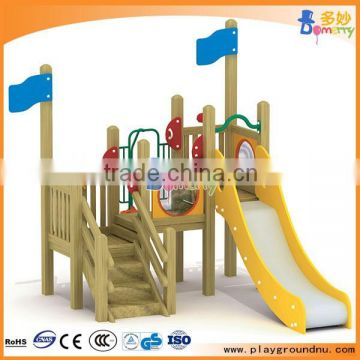 Fasion design coupe roof wood play house sale