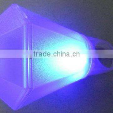 Diamondshaped Flashing ring