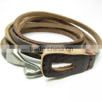 China Supply Cheap Brown Retro Leather Bracelet with Stainless Steel Clasp Unisex Style Best Gifts