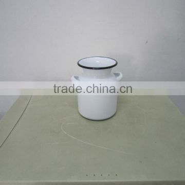 9051 Water kettle, enamel flower pot, flower vase