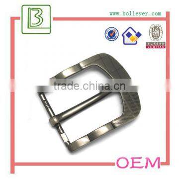 custom belt buckle makers