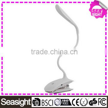 led desk lamp flexible arm, clip-on usb charger eye protection desk lamp                        
                                                                                Supplier's Choice