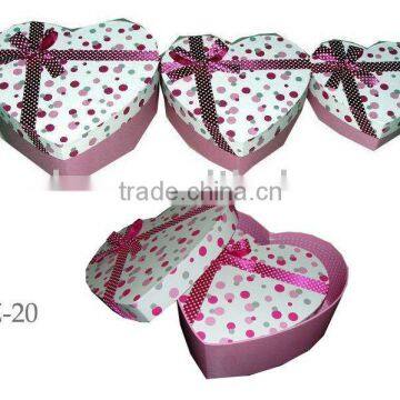 Luxury Fashion Newest Cardboard Love Shaped Jewelry Boxes & Gift box For Girls