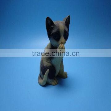 Resin Material and Small Cat Statue for Decorations