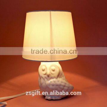 Wholesale Novelty Owl Table Lamp Hotel Decoration Design Hand Blown Table Lamp photo-6