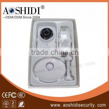 Wire-free HD home security WiFi IP cameras