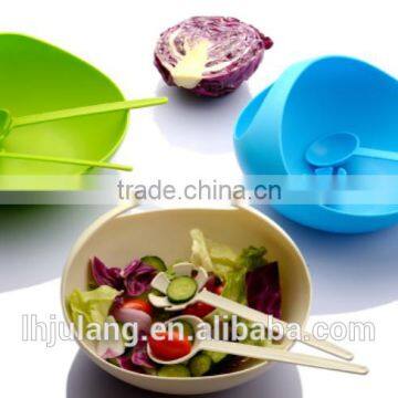 Useful plastic salad bowl with forks for Kitchen / plastic big salad bowl with forks set