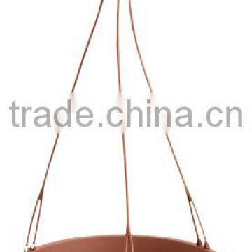 ROUND PLASTIC HANGING PLANTER