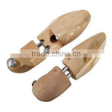 Factory Supply Top Selling Aromatic Red Cedar Wood Shoe Stretcher for Wholesale photo-6