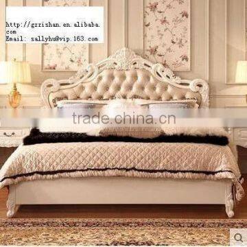 Luxury Carved Bed European Design Made in China photo-2