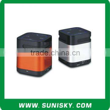 cheap bluetooth speaker with FM,support TF card and U disk (SS8002)