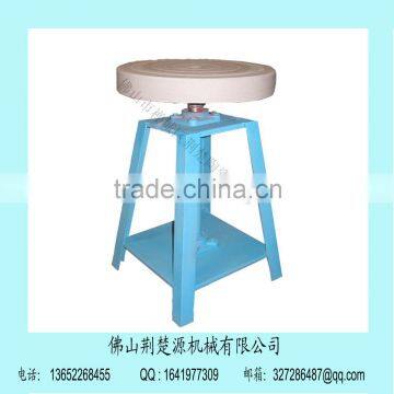 rotating platform for Ceramic Sculpture and Pottery Sculpt