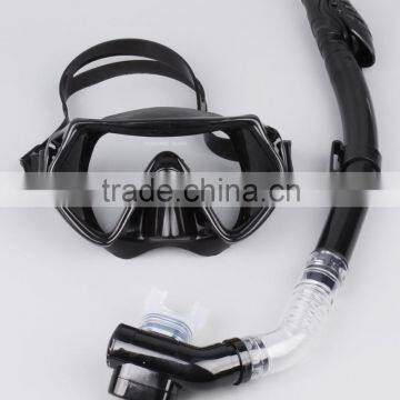 professional diving mask and snorkel