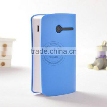 CE.Rohs Approval Rechargeable Mobile Battery Charger / Portable Cellphone Charger for Private Branding photo-3