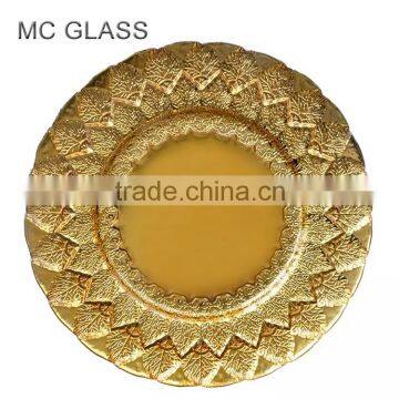 New Cheap Wedding Wholesale Gold Leaf embossed Glass Charger Plate