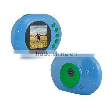 Mini kids digital camera with 1.44" TFT display and interesting background