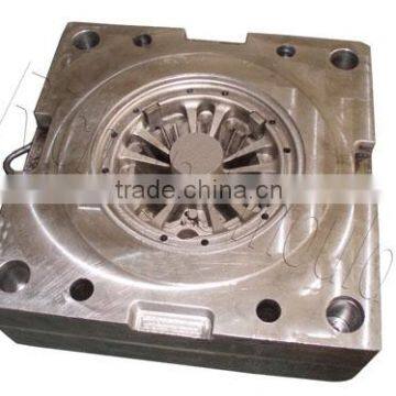 plastic wheel cap mould