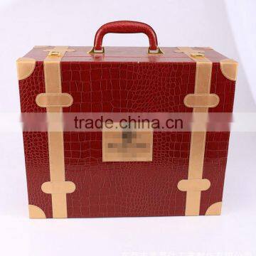 China Factory Wholesale Custom Crocodile Grain Leather Three Bottles of Red Wine Box, Brown Gift Box