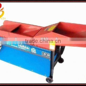 Corn peeling machine