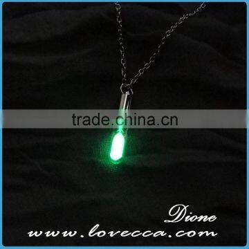 Valentines Day Gift Glowing Necklace , Glow in the Dark Heart Pendant Luminous Necklace photo-5