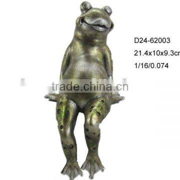 Polyresin frog craft figurine