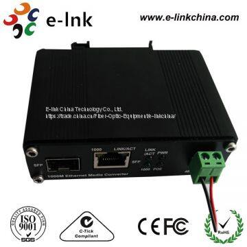 Hardened 10/100/1000Base-T to 1000Base-X SFP Ethernet Media Converter With PoE+ photo-4