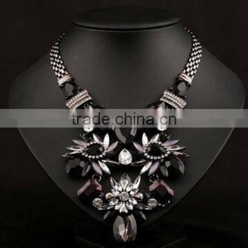 Fancy Design High End Latest Ladies Beaded Necklace photo-3