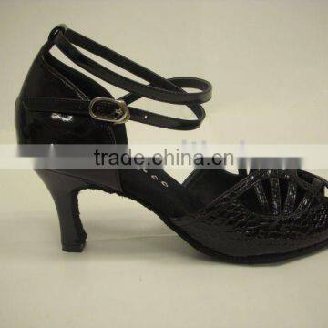 Latin shoes #6731B
