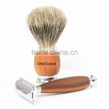shaving set in wooden box