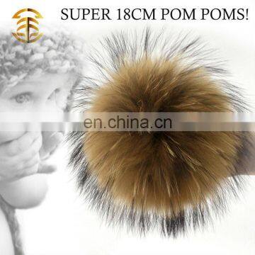 2017 Factory Wholesale Custom Ball Raccoon Fur Pom Poms