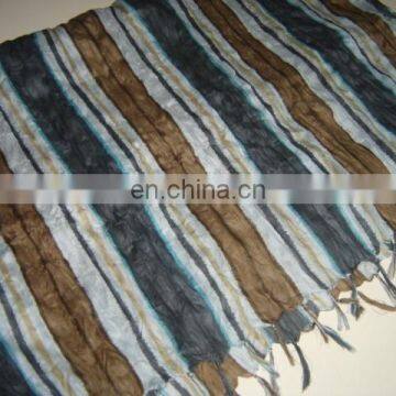 Cotton Printed Scarf With Fringes & Crushed Effect