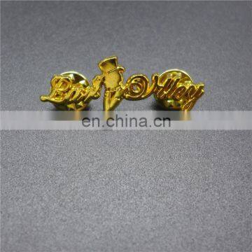 Good quality die casting MOQ 10 guitar badge