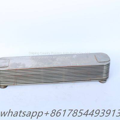 Auto Cooling Parts for KOMATSU 6D125 6151-61-2111 Oil Cooler photo-2