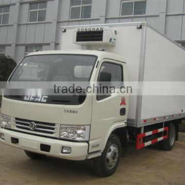 3-5ton Dongfeng freezer van vehicle