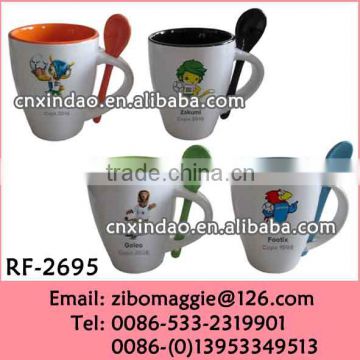 Promotional Ceramic Coffee Mugs Spoon with World Cup Print for Colored Coffee Mugs