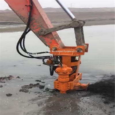 The excavator drives the hydraulic sand pump