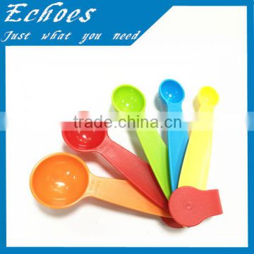 Powder measuring spoon