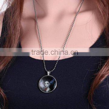 Long Hair Witch Pattern Glass Gemstone Necklace Halloween Jewelry Wholesale photo-4